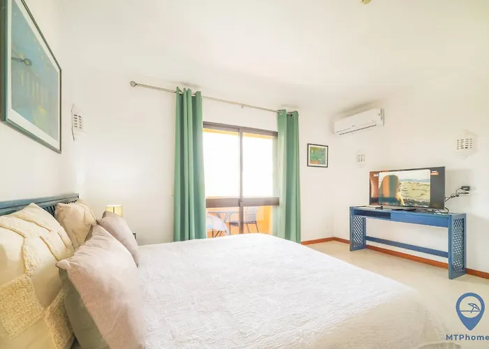 Bela Vista By Mtphomes Apartment